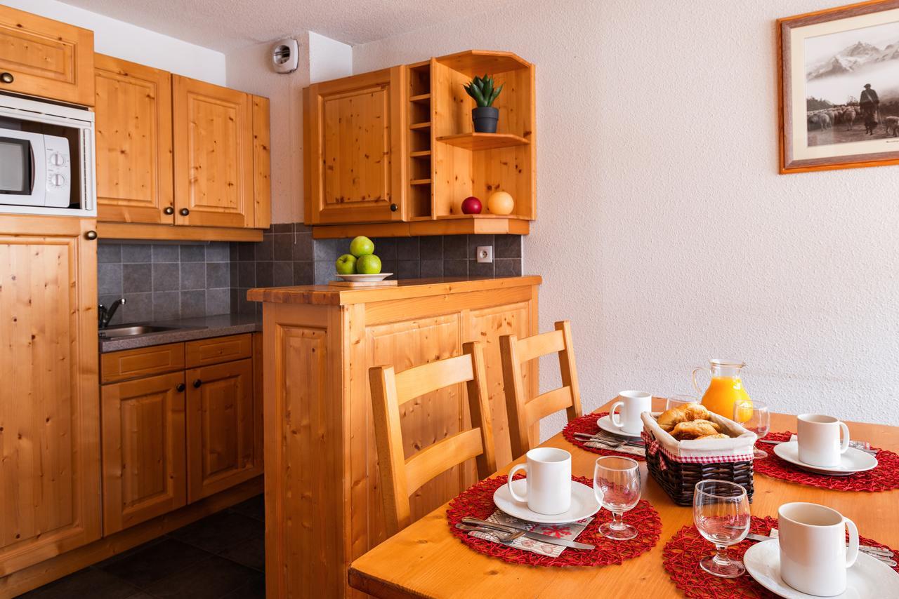 Travelski Home Select - Residence Les Chalets Du Galibier 발루아 외부 사진