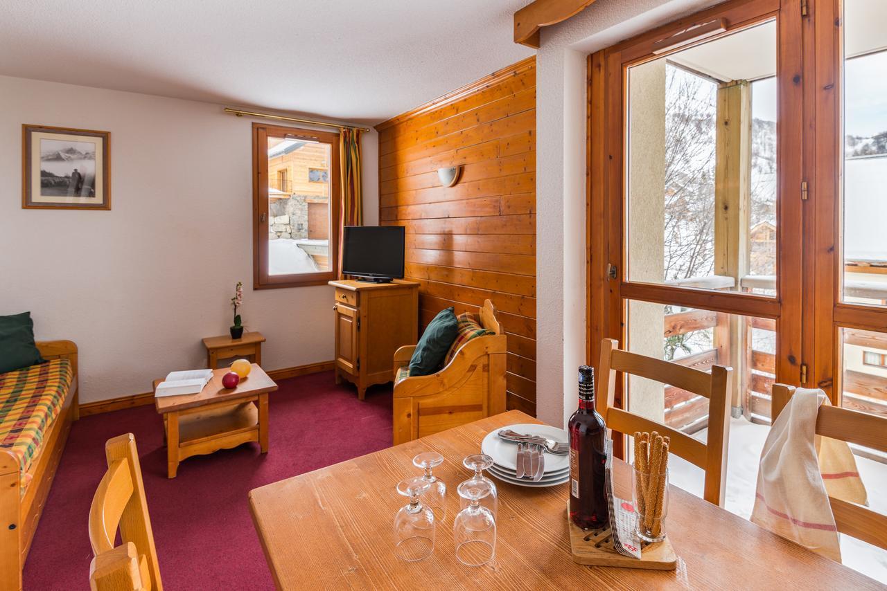 Travelski Home Select - Residence Les Chalets Du Galibier 발루아 외부 사진