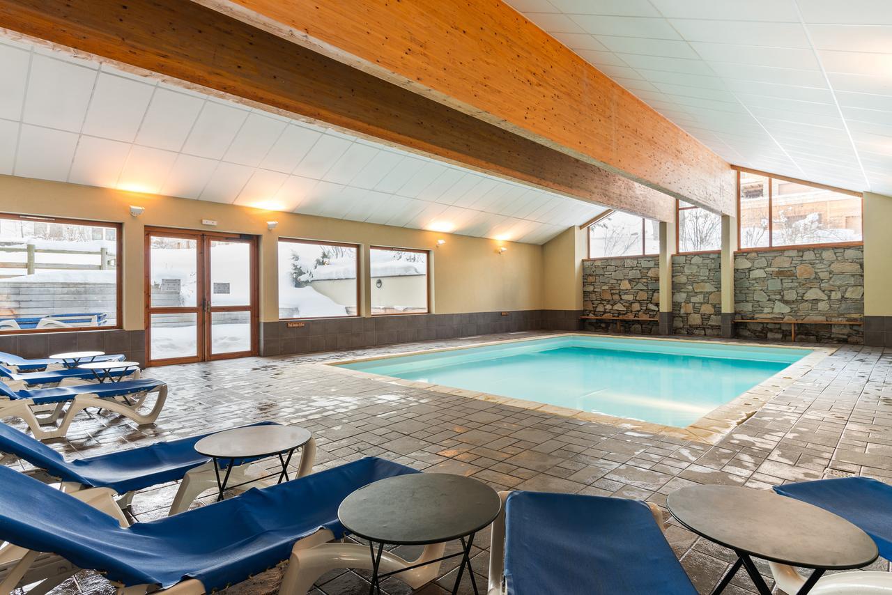 Travelski Home Select - Residence Les Chalets Du Galibier 발루아 외부 사진